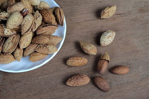 تصویر 1 از خرید و قیمت بادام منقا شور + فروش عمده